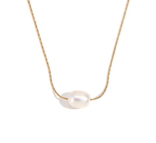 Solène Pearl Necklace – 18K PVD Gold Plated Freshwater Pearl Necklace