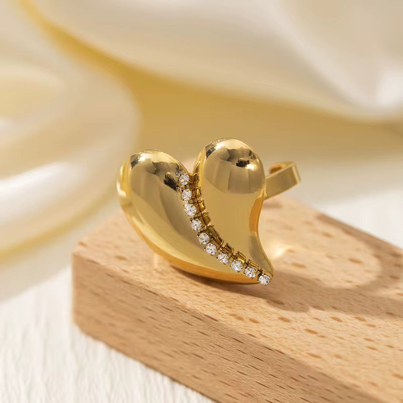 Crystal Heart Adjustable Ring – 18K PVD Gold Plated Stainless Steel