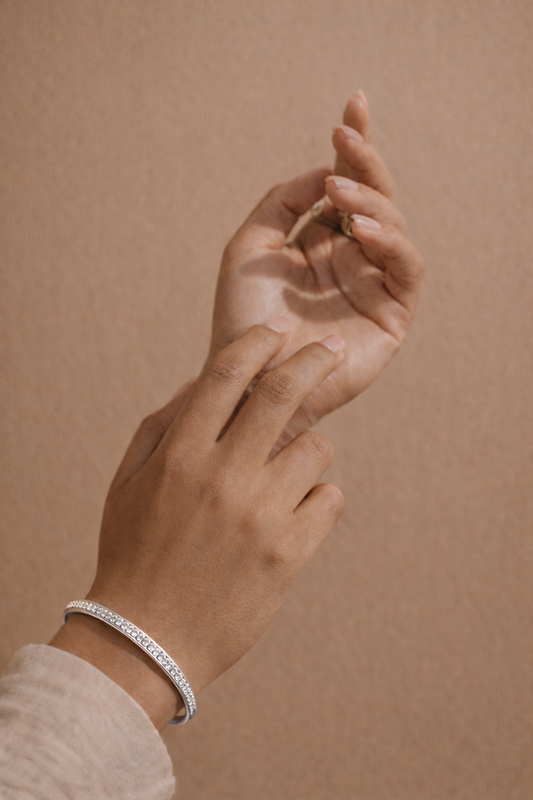 Dainty Brilliant-Cut Crystal Bracelet – Waterproof Stainless Steel