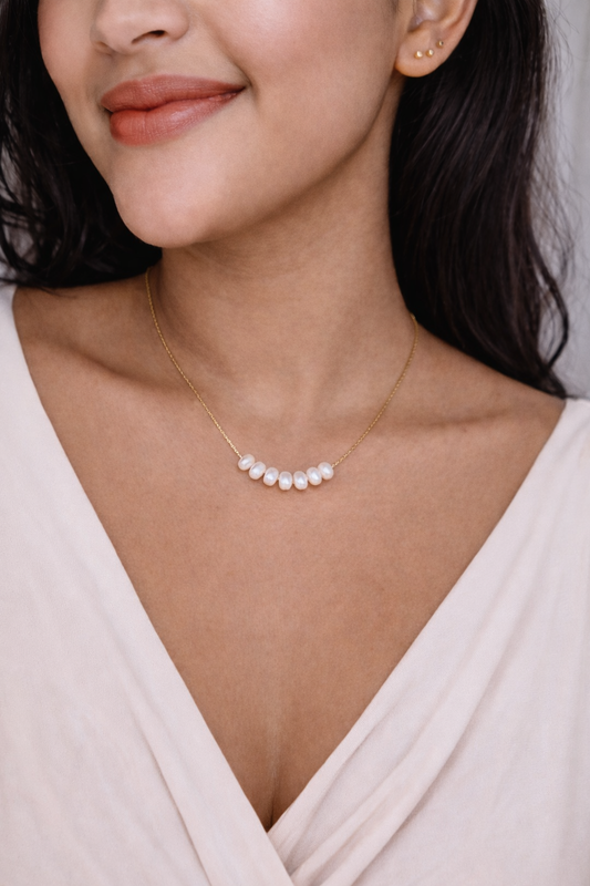 Luna Pearl Bar Necklace – 18K PVD Gold Plated Minimal Freshwater Pearl Necklace