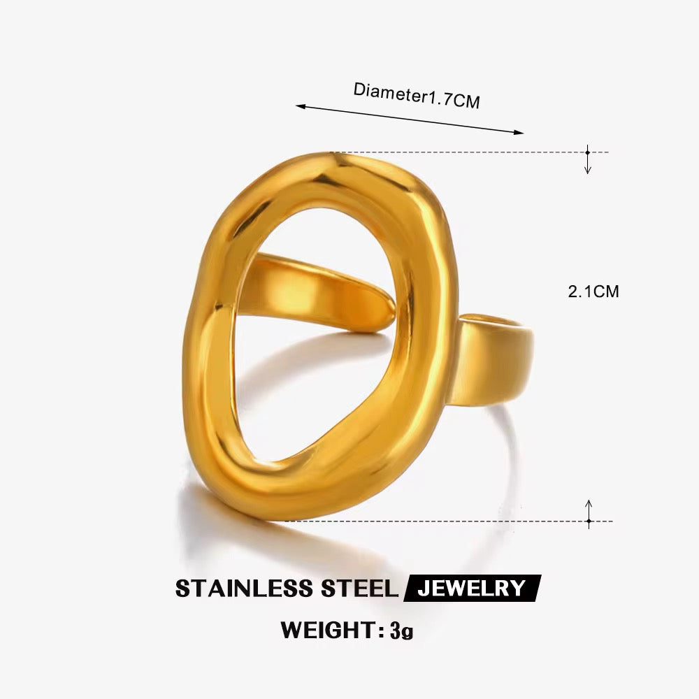 Deligenza Bold Oval Statement Ring – 18K PVD Gold Plated